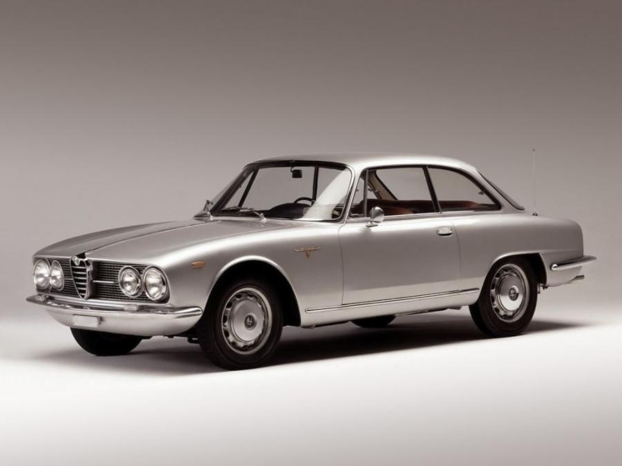  Alfa Romeo 2000 Sprint (102) 1960 года  (фото 6 из 6)